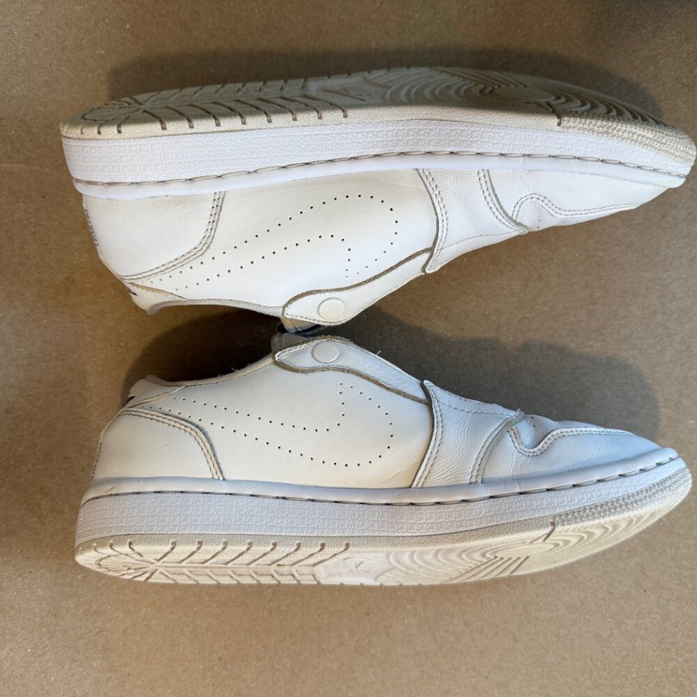 Air Jordan 1 Slip Low White Women's Size 8.5 - Picture 4 of 6